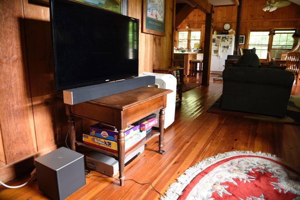 Fox Trot Cabin Meadows of Dan ภายนอก รูปภาพ