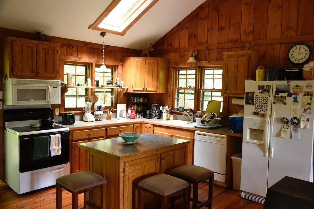 Fox Trot Cabin Meadows of Dan ภายนอก รูปภาพ